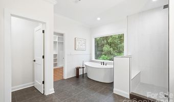 1412 Kennon St, Charlotte, NC 28205