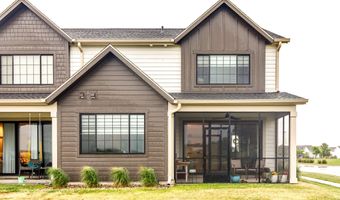 2117 Lacey Dr, Ames, IA 50010