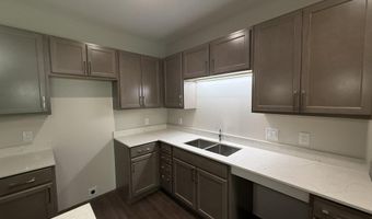 2645 Burton Rd Bld 4, Ann Arbor, MI 48104