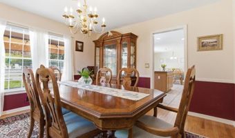 8 Sunshine Dr, Alexandria Twp., NJ 08867