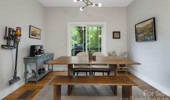 29 Winding Rd, Asheville, NC 28803