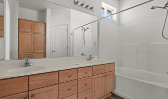 280 Fallen Leaf Ln, Fernley, NV 89408