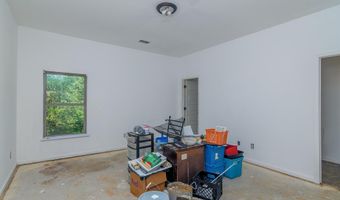 604 Delany Ct, Boiling Springs, SC 29316