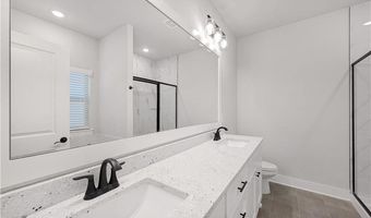 22 Magrath Ln, Bella Vista, AR 72715
