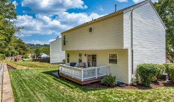 637 White Pine Dr, Adams Twp., PA 16046