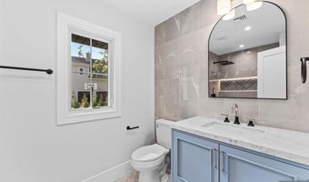 35 Stone Fence Rd, Allendale, NJ 07436