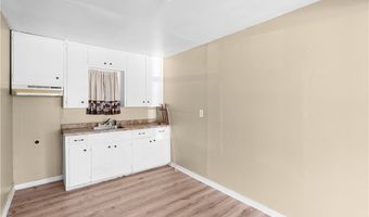 801 E 1st St, Alice, TX 78332