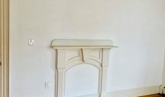 37 Lincoln Ave, Bristol, RI 02809