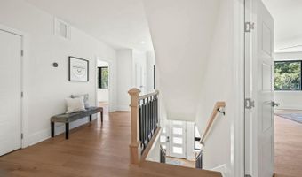 5805 MASSACHUSETTS Ave, Bethesda, MD 20816