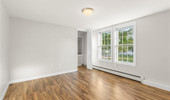 280 Long St, Warwick, RI 02886