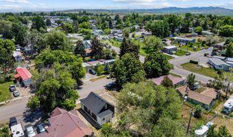 332 Arthur St, American Falls, ID 83211