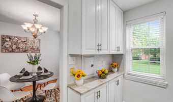 6625 10TH St A1, Alexandria, VA 22307