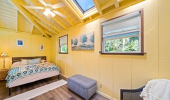 690 E Kuiaha Rd, Haiku, HI 96708