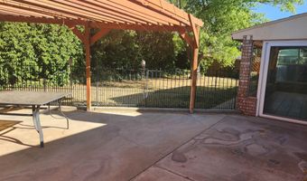 602 Sunglow Ave, Alamogordo, NM 88310