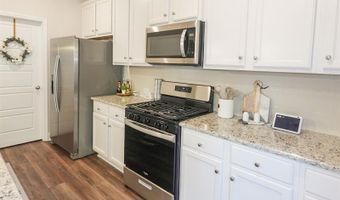 573 AUBURN Xing, Auburn, GA 30011