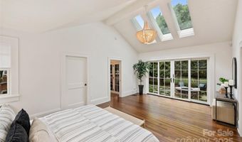1804 Thomas Ave, Charlotte, NC 28205
