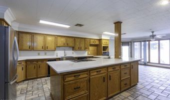 11022 Anthony Rd, Abbeville, LA 70510