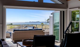 129 Santa Cruz Ave, Aptos, CA 95003