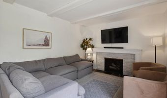 715 Marbury Dr SE, Ada, MI 49301