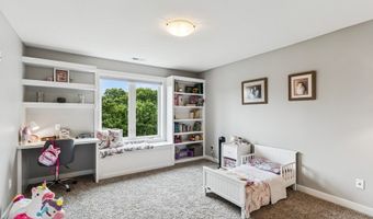 1836 Falcon Dr, Polk City, IA 50226