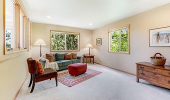 2309 NW Eastes St, Bend, OR 97703