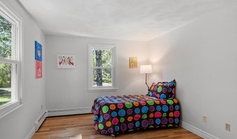 6 Candida Ln, Acton, MA 01720
