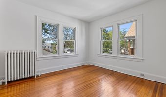 135 Dover Rd, West Hartford, CT 06119