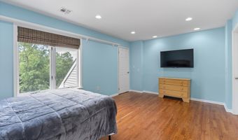 2262 Allenwood Rd, Allenwood, NJ 08720