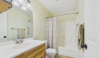 40 Chimney Rd, Batesville, AR 72501