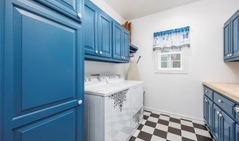 1528 Smysor Dr, Bartlesville, OK 74006