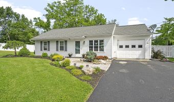 11 Thatcher Dr, Altamont, NY 12009