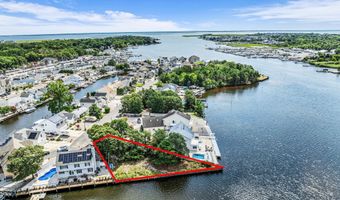 156 Cedar Run Rd, Bayville, NJ 08721