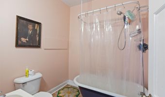 311-315 N Winooski Ave, Burlington, VT 05401