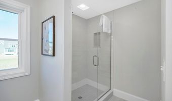 137 County, Amherst, NH 03031