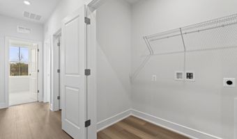 42111 SHINING STAR Sq, Ashburn, VA 20148