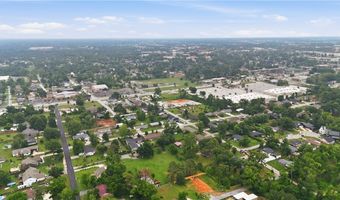 703 NW J St, Bentonville, AR 72712