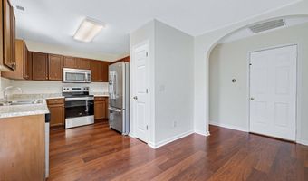 102 Fallon Ct, Apex, NC 27539