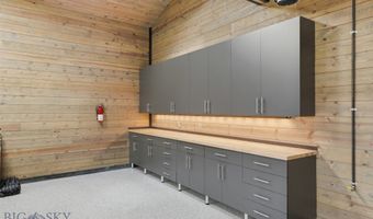 390 Hayrake Ln, Bozeman, MT 59715