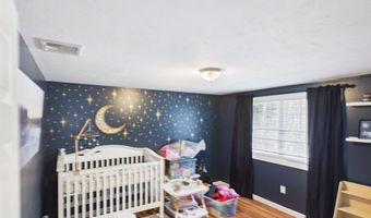19 Deerwood Dr B, Amherst, NH 03031