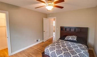 943 McKinley Blvd, Alton, IL 62002