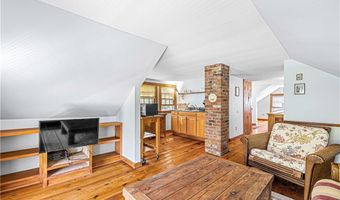 557 Center Rd, Block Island, RI 02807