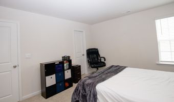 1179 Misty Creek Dr, Aberdeen, NC 28315