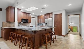 1800 SE Polaris Dr, Bartlesville, OK 74006