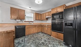 1414 Main St, Arkoma, OK 74901