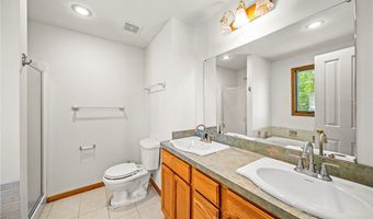 5249 Century Bay Ave, Ashtabula, OH 44004