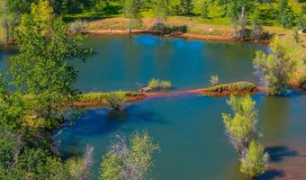 25130 Aoudad Dr, Anderson, CA 96007