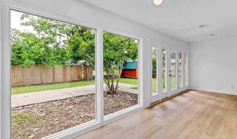 18 Rollins Pl, Atmore, AL 36502
