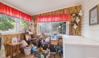 2375 Clover Ln, Blackfoot, ID 83221