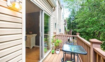 23 Bristol Ct 23, Bayonne, NJ 07035