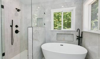 10964 SE 284th St, Auburn, WA 98092